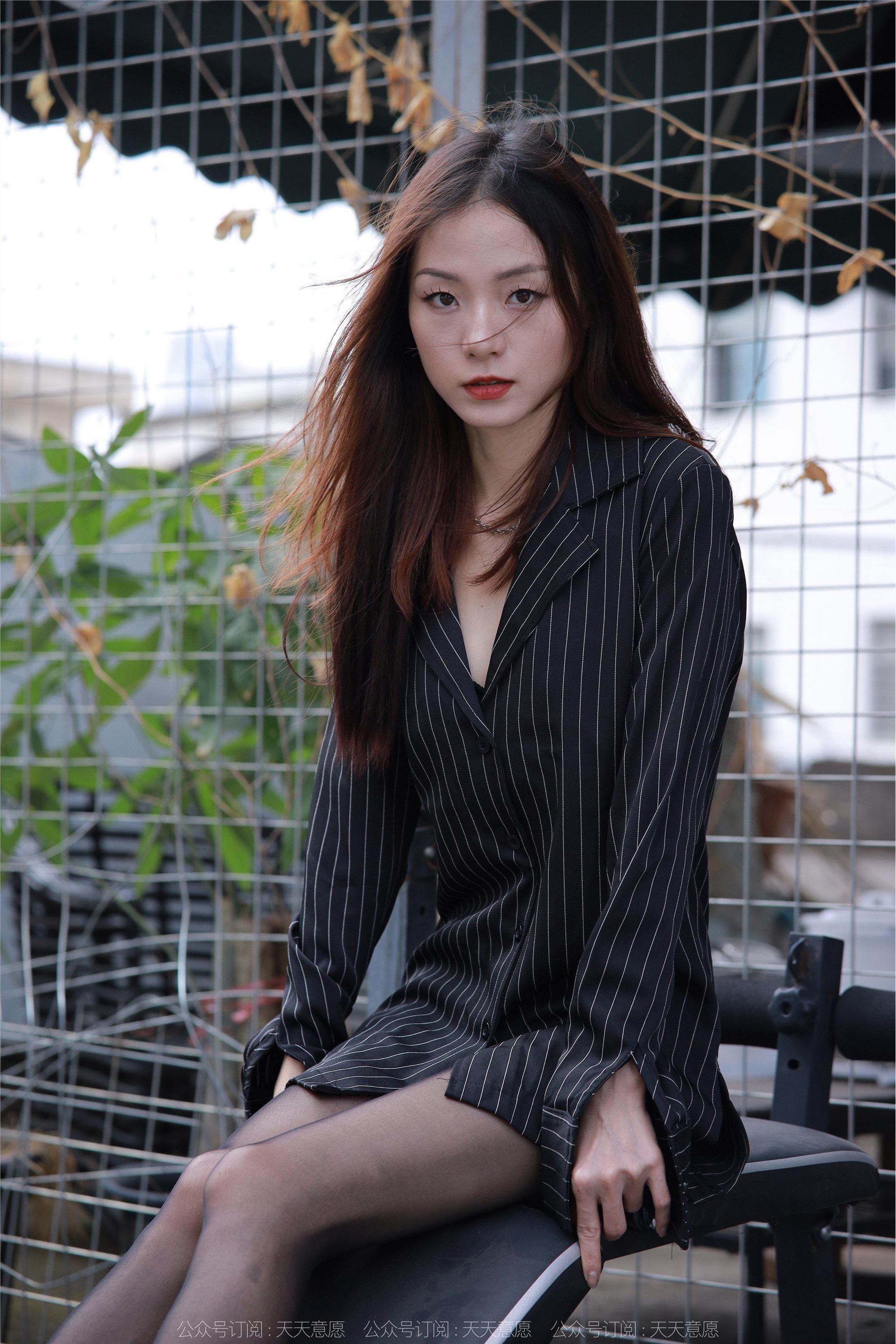 IESS异思趣向  2022.11.18 丝享家 1272 小六《爱的跟随》